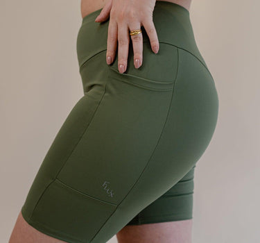 Sustainable Fashion in Action: Olive Green High-Waist Shorts with Pockets for Outdoor and Gym Activities